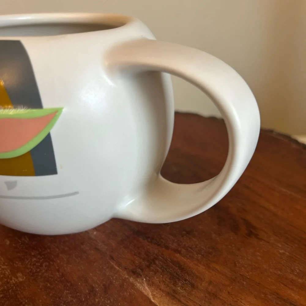 Disney Park Star Wars Mandalorian The Child Mug Cup Baby Yoda 18oz Hot Cup‎